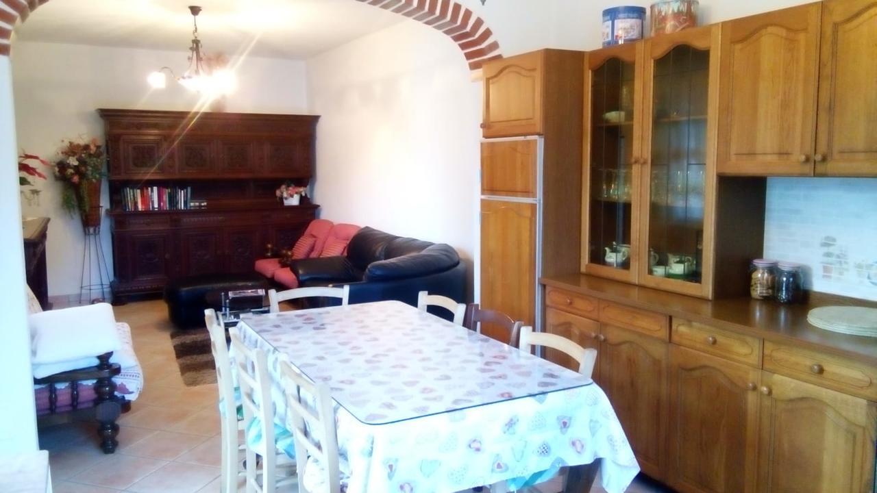 Bed and Breakfast Casa Vacanze L'Agrifoglio Magliolo Exterior foto