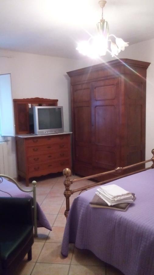 Bed and Breakfast Casa Vacanze L'Agrifoglio Magliolo Exterior foto